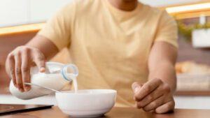 Prebiotics and probiotics foods for gut health