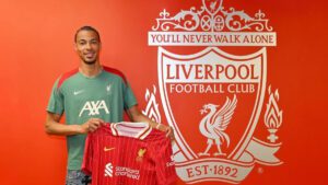 Hugo Ekitike in Liverpool shirt after signing