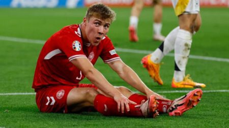 Rasmus Hojlund unveiled as new Napoli signing after Manchester United loan deal
